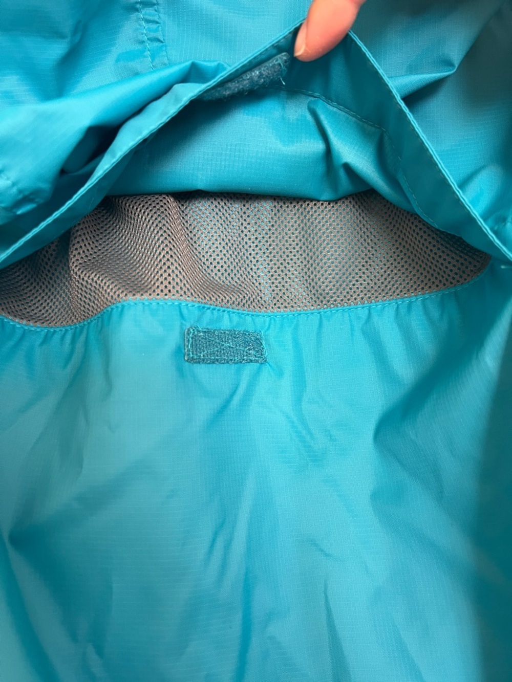 Eddie Bauer Women's Lightweight Teal Hooded Windbreaker Jacket S - Picture 7 of 13